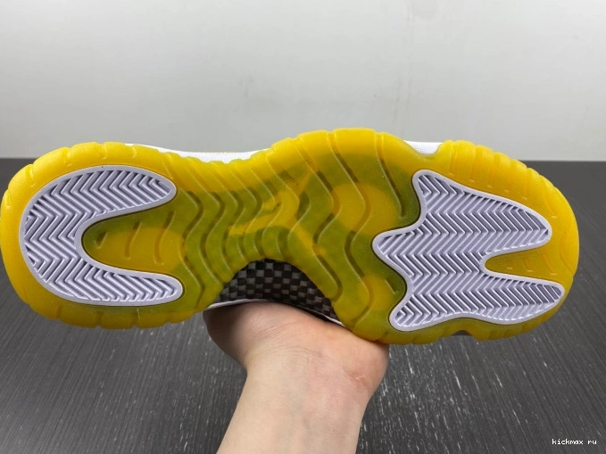 Cheap WMNS Yellow Low Jordan Snakeskin Air 11 AH7860-107 0821